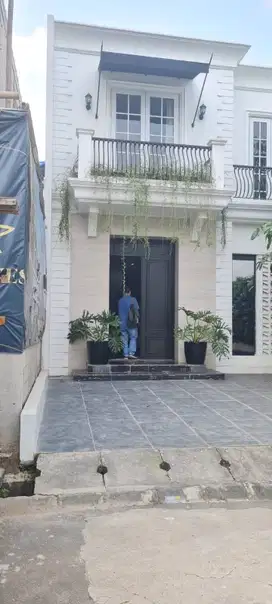 Rumah Baru Mewah Amercan Classic Harga Terjangkau