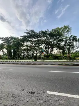 Dijual Lahan Luas Strategis di Jl. Raya Sentul, Purwodadi Pasuruan