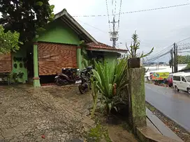 Tanah bonus rumah, pinggir jalan raya dekat undip