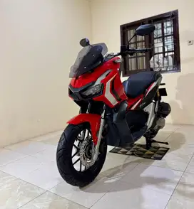 Honda ADV 150 ABS ISS MULUSSS Pajak Hidup Panjang