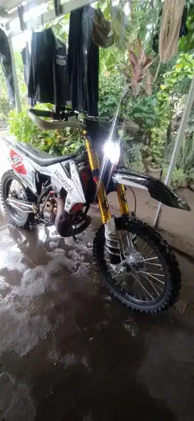 Ninja Ktm trail