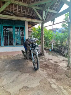 Di jual jupiter z 2004