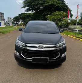 Kijang Innova V diesel 2018 hitam black Innova 2019 diesel type V