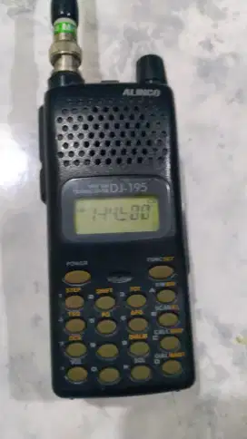 HT ALINCO JAPAN DJ 195 VHF FM