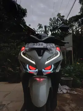 Headlamp biled vario 125/150 new