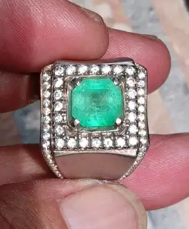 Cincin Perak Emerald Beryl Colombia CE -Minor Boss