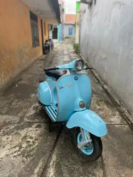 Vespa Super 1974( Asli tujuh empat)