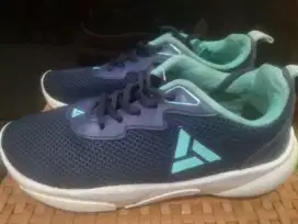 Sepatu Aerostreet Running