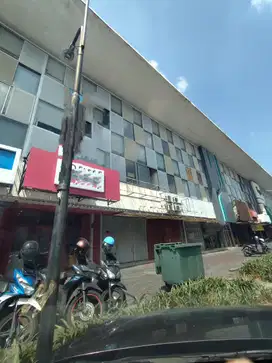 Ruko 3 Lantai Bagus HGB di G-Walk Lokasi Strategis