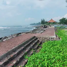 Dijual Tanah Hak Milik Depan Pantai Lebih