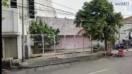 JUAL RUMAH TENGAH KOTA HITUNG TANAH COCOK UNTUK USAHA