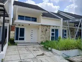 Dijual rumah cantik dalam komplek Grand Centre Park , CGC Palembang