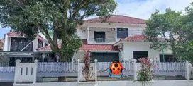 Disewakan rumah besar di tengah kota dekat PS mall Palembang