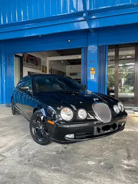 Jaguar S-Type Antik!