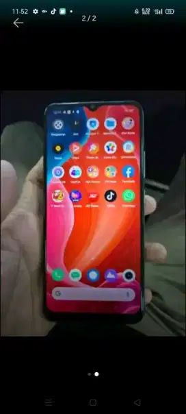 Hp android Realme c11 ram 2 32gb mau jual aja harga bisa nego minus ya