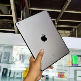 Ipad Gen 9 64gb iBox mulus fullset original. TT juga bisa