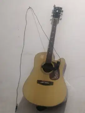 Dijual Gitar Akustik