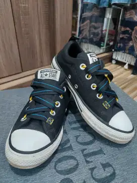 Sepatu CONVERSE Second