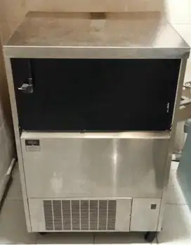 GEA ICE MAKER machine