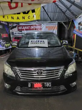 Dijual Innova pemakaian 2012