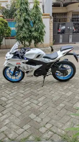 Suzuki GSX R150