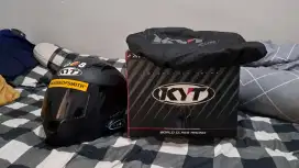 Helm kyt R10 bekas