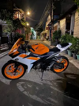 CBR150R FACELIFT 2016