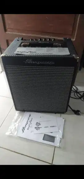 Ampli bass ampeg rocket bass rb 110 mantap like new nett