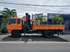 Dijual TMC mitsubishi fuso 2014 low odo crane ferrari 5 ton lipat