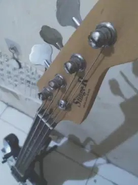 Bass stinger four string