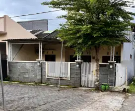 Rumah 2 Lantai Minimalis 3 Kamar