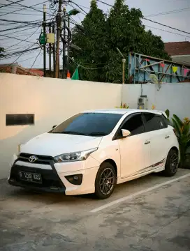 Jual, bt, tt yaris 2014