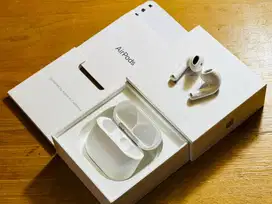 AirPods 4 iBox Baru 5 Hari Pakai Invoice Terlampir