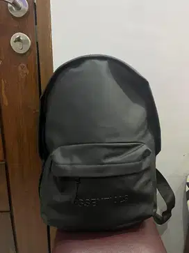 Ransel Essentials Cakep