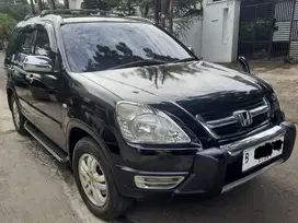 Dijual CR-V Thn 2004 Manual Warna Hitam, Tangan Pertama, Mulus Terawat