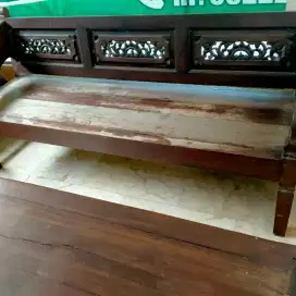 Satu set meja kursi, silahkan nego sesukanya