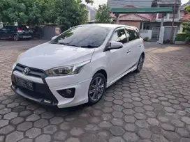 Toyota Yaris 1.5 s trd at 2016 Pajak mati 1x  Bensin