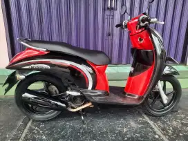 scoopy 2012 mesin sehat bagus body mulus