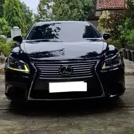 Lexus LS 460L 2015