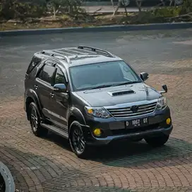 Toyota Fortuner VNT TRD AT 2013 ANTIK