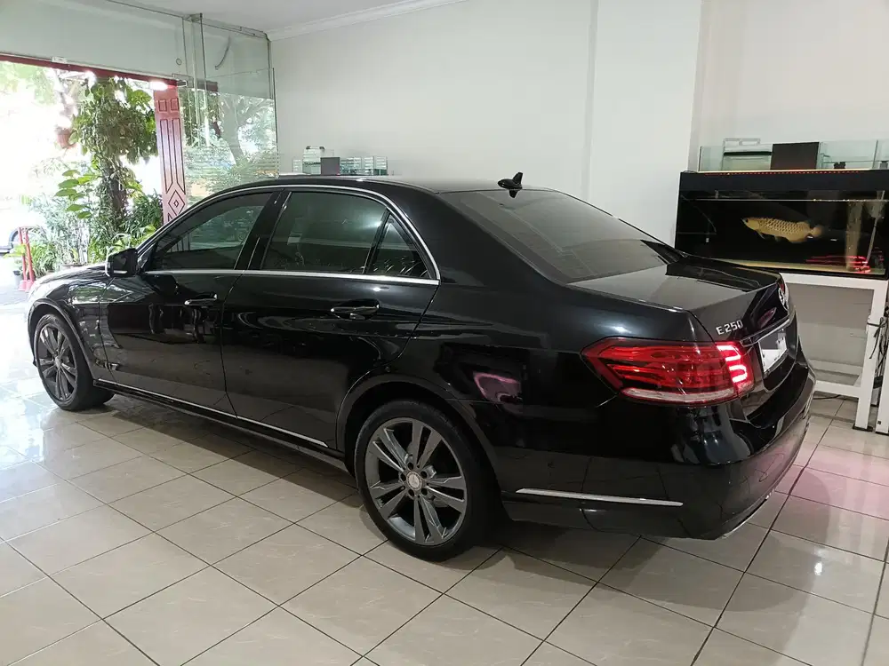 Mercedes-Benz E250 2013 Bensin