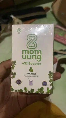 mom uung asi boster