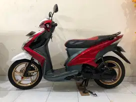 Yamaha Xeon 2011 Putih merah!!