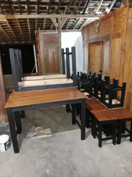 Set meja serbaguna