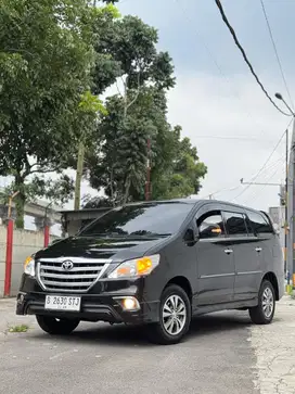 Toyota Innova V Luxury 2013 AT Bensin