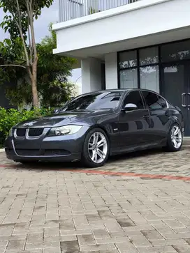 BMW 325i 2005 Bensin