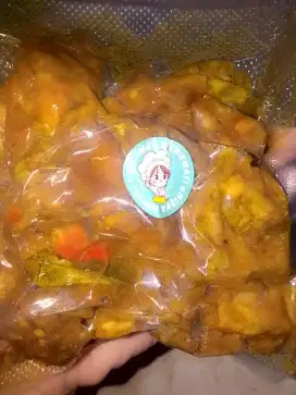 Tulangan ayam pedas 10.000