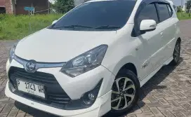 TOYOTA AGYA 1.2 G TRD SPORTIVO AT 2019 PUTIH