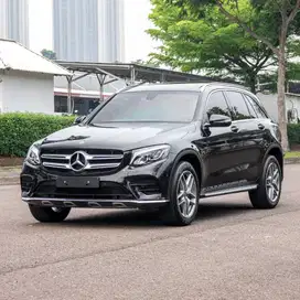 Mercedes-Benz GLC200 AMG Line