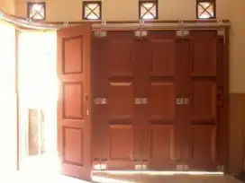 Pintu garasi kayu dan besi, pasang baru dan servis area Cimahi bandung